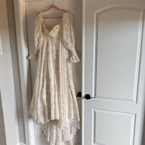 Worth Collective Ivory Floral Maxi Dress with Puff Sleeves and train XS